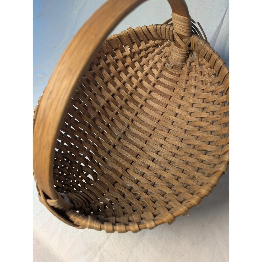 Vintage Hand Woven Split Oak Buttock Basket Primitive God's Eye Handle 8.5 Inch